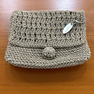 NEW, Beige Woven Clutch Bag. Goes with any color outfit.